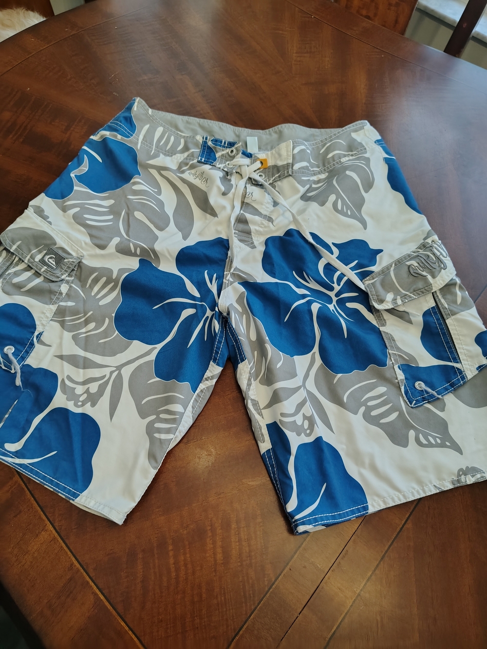 Quiksilver Blue and Gray Hibiscus Cargo Board Shorts